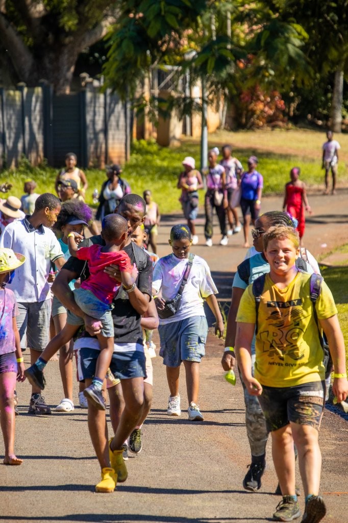 Colour Fun Walk (3)