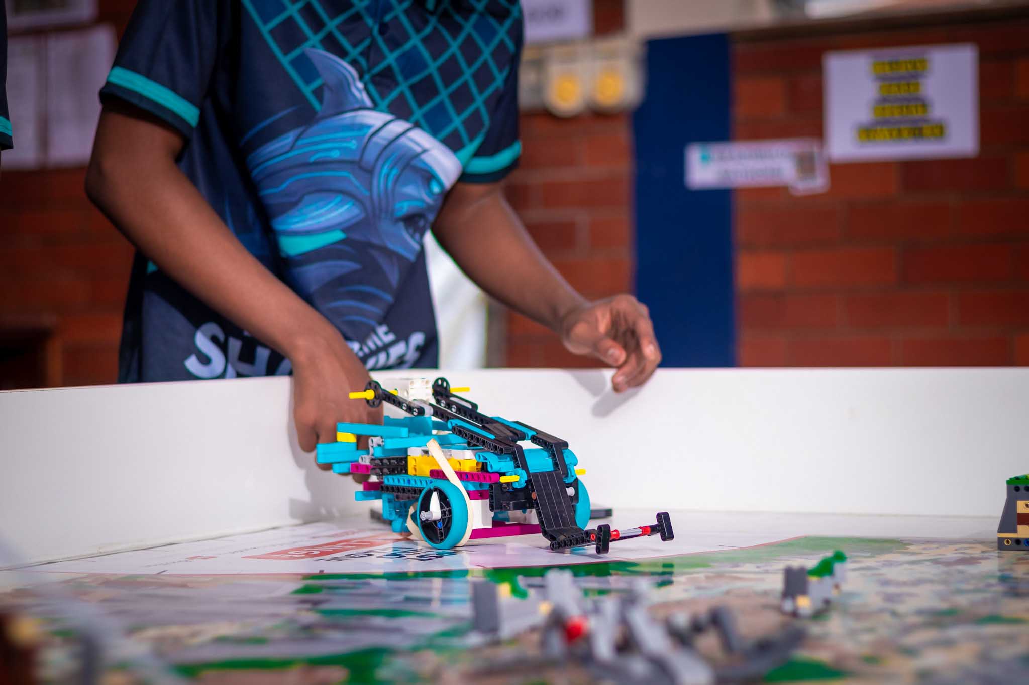 Coding and Robotics (28)