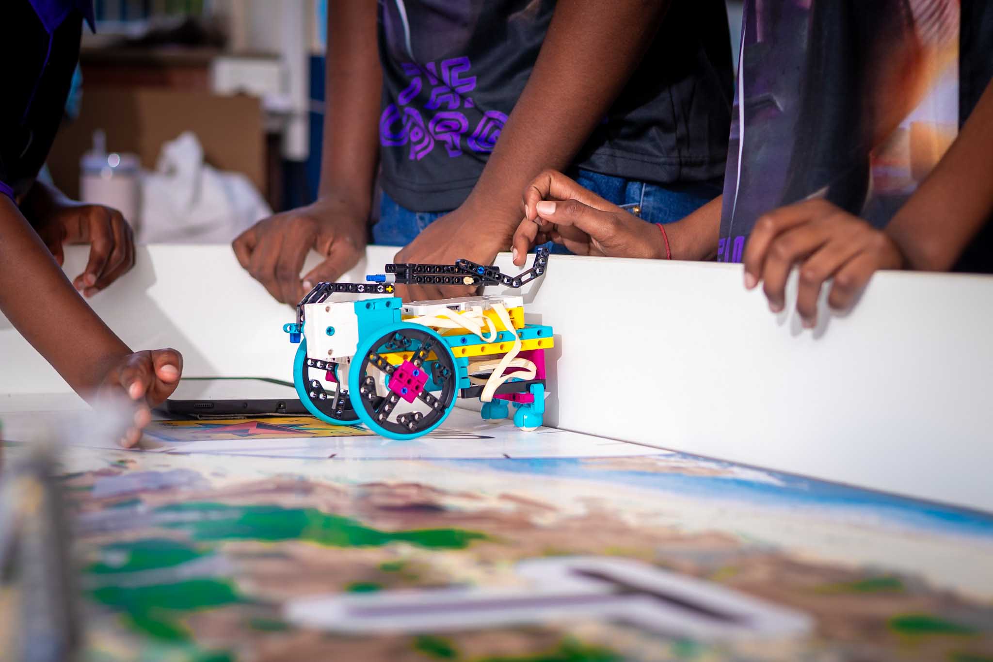 Coding and Robotics (76)