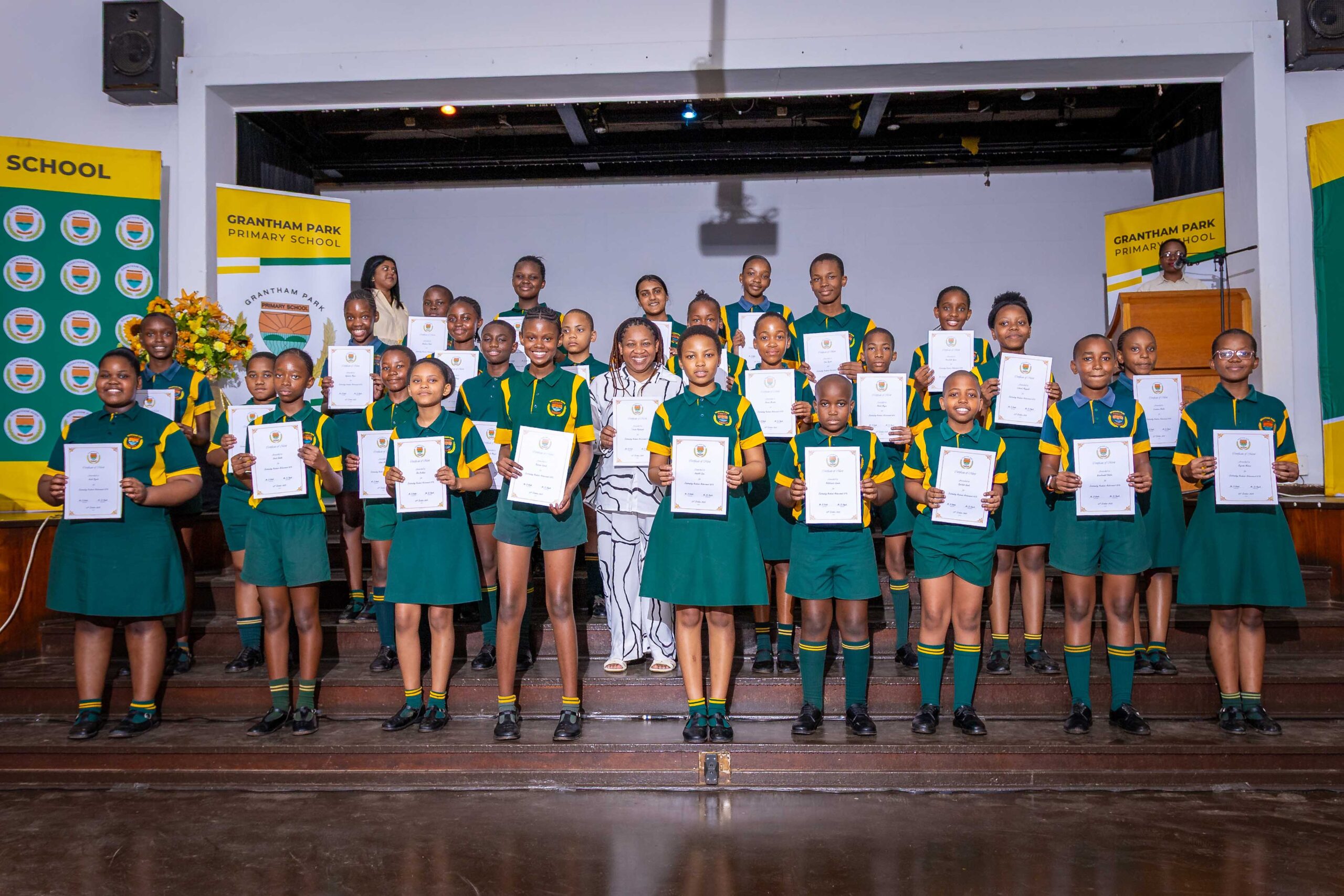 Grade 4-6 Prize Giving (209)