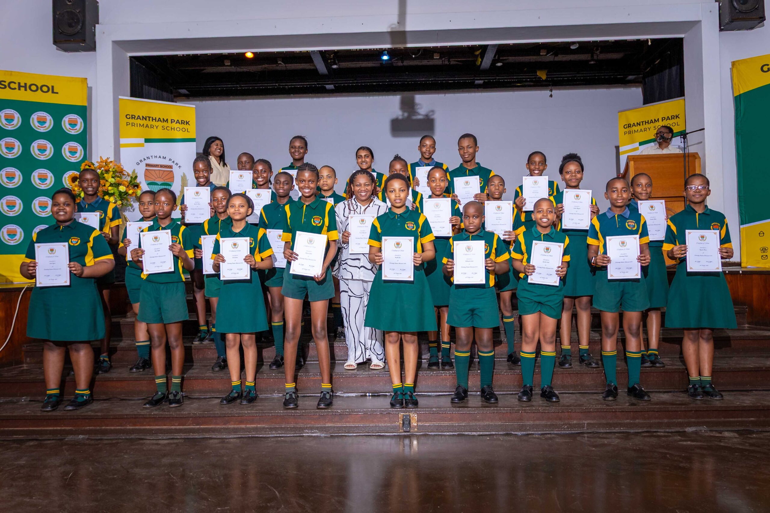Grade 4-6 Prize Giving (210)