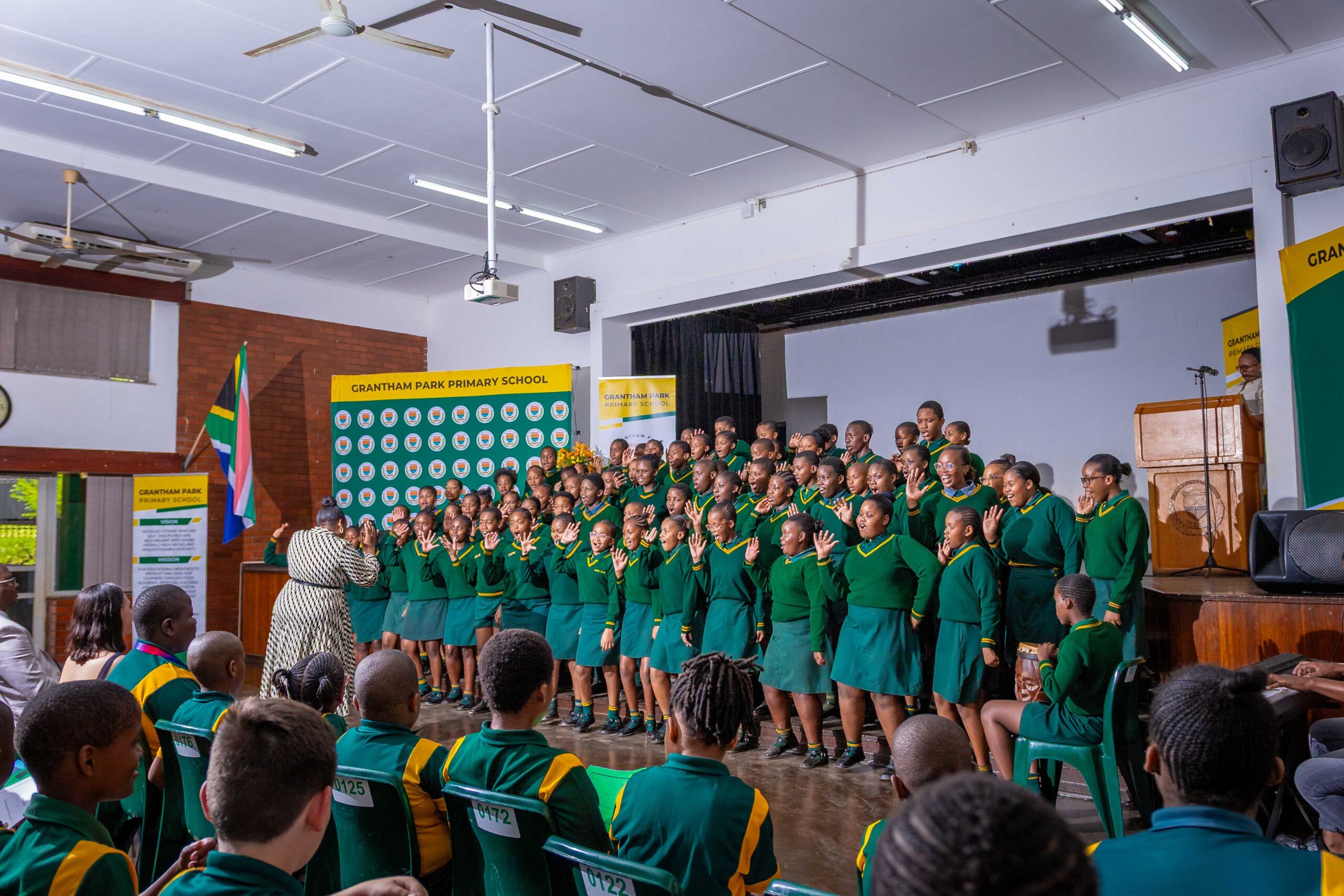 Grade 4-6 Prize Giving (223)