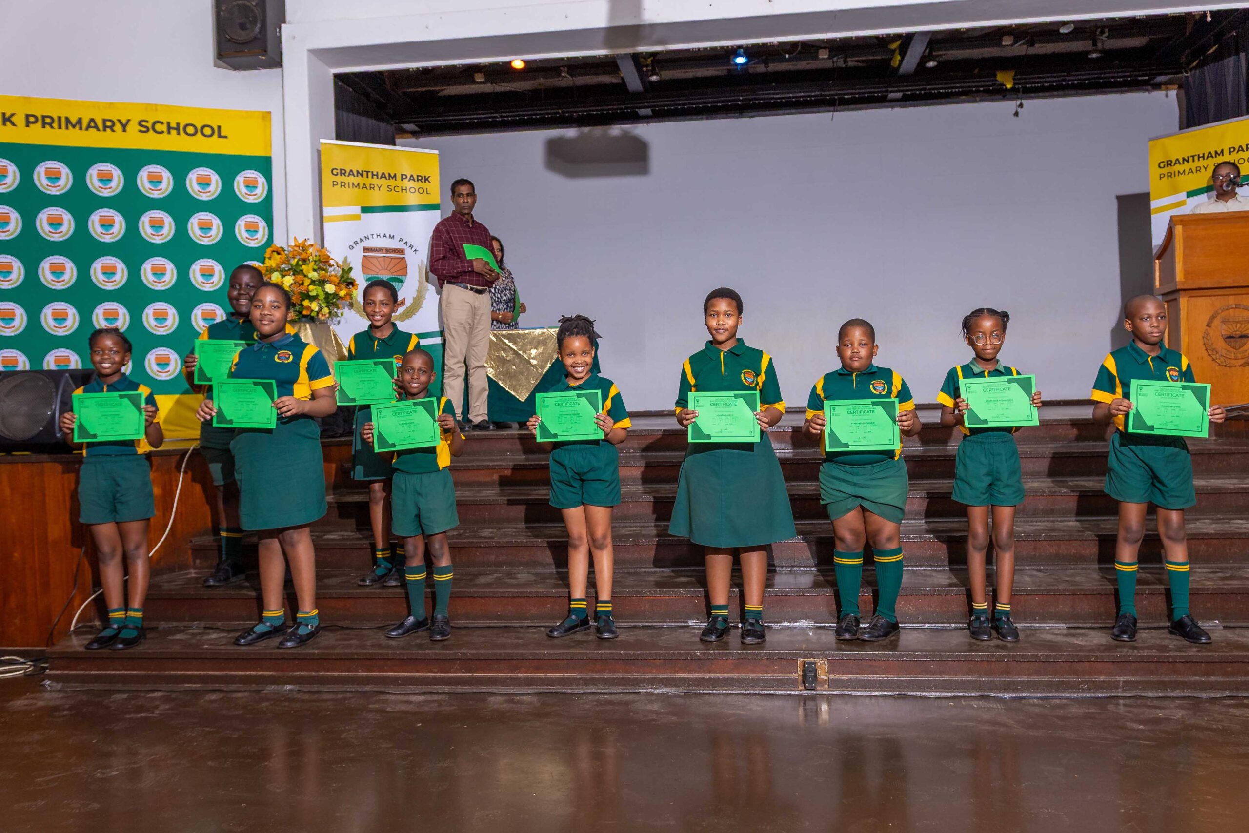 Grade 4-6 Prize Giving (86)